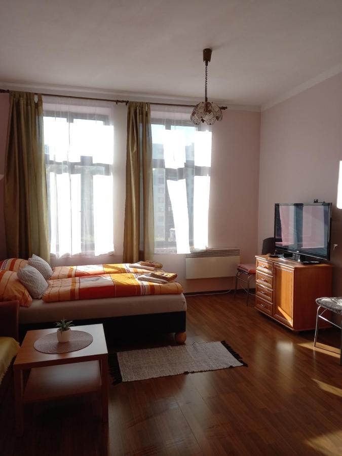 Apartman Marsik Nachod Bagian luar foto