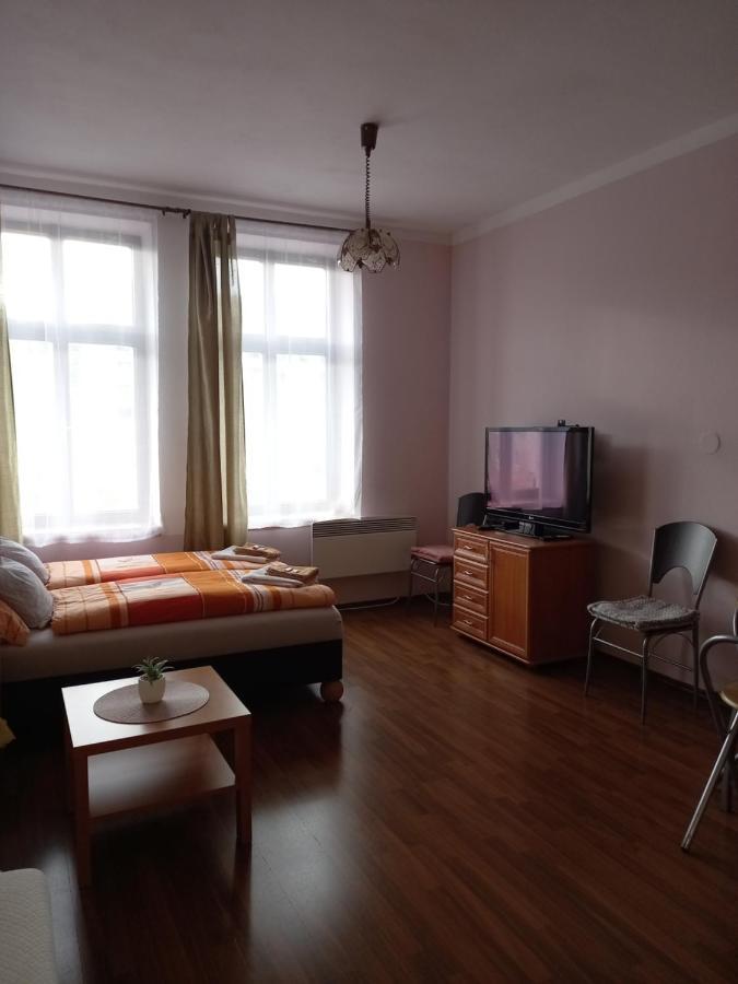 Apartman Marsik Nachod Bagian luar foto
